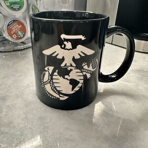 United States Marine Corps Coffee Mug Marbled Black w/ engraved Logos